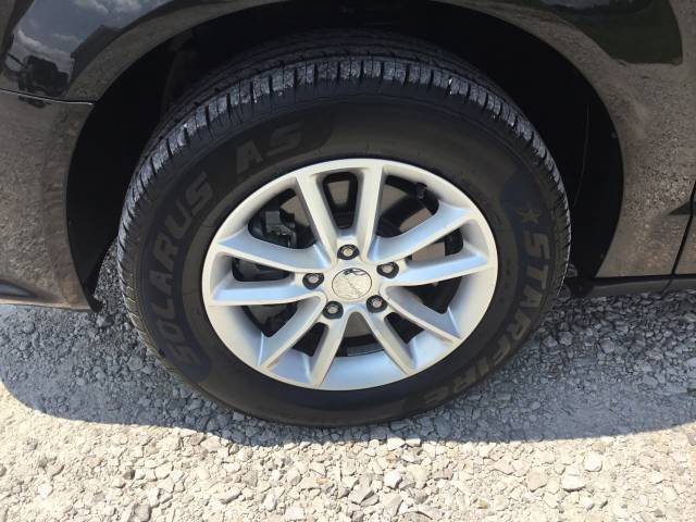Used 2018 Dodge Grand Caravan SXT FWD image 9