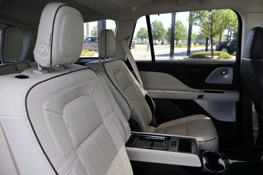 Used 2020 Lincoln Aviator Black Label w/ Dynamic Handling Package AWD/4WD image 57