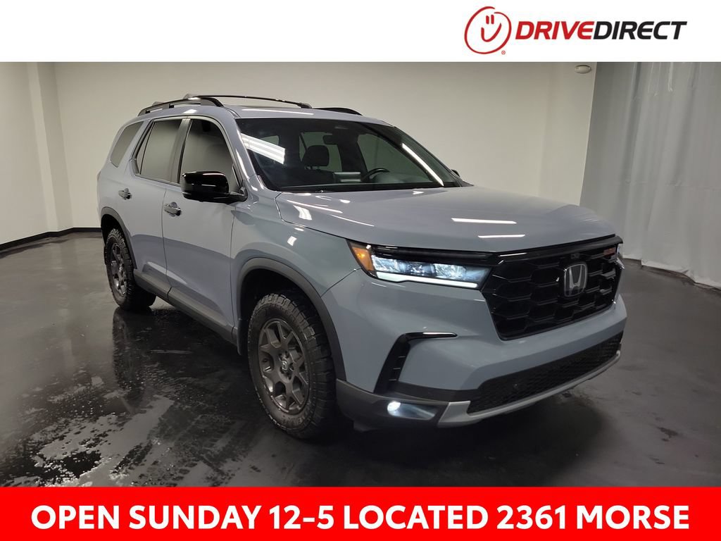 Used 2025 Honda Pilot TrailSport