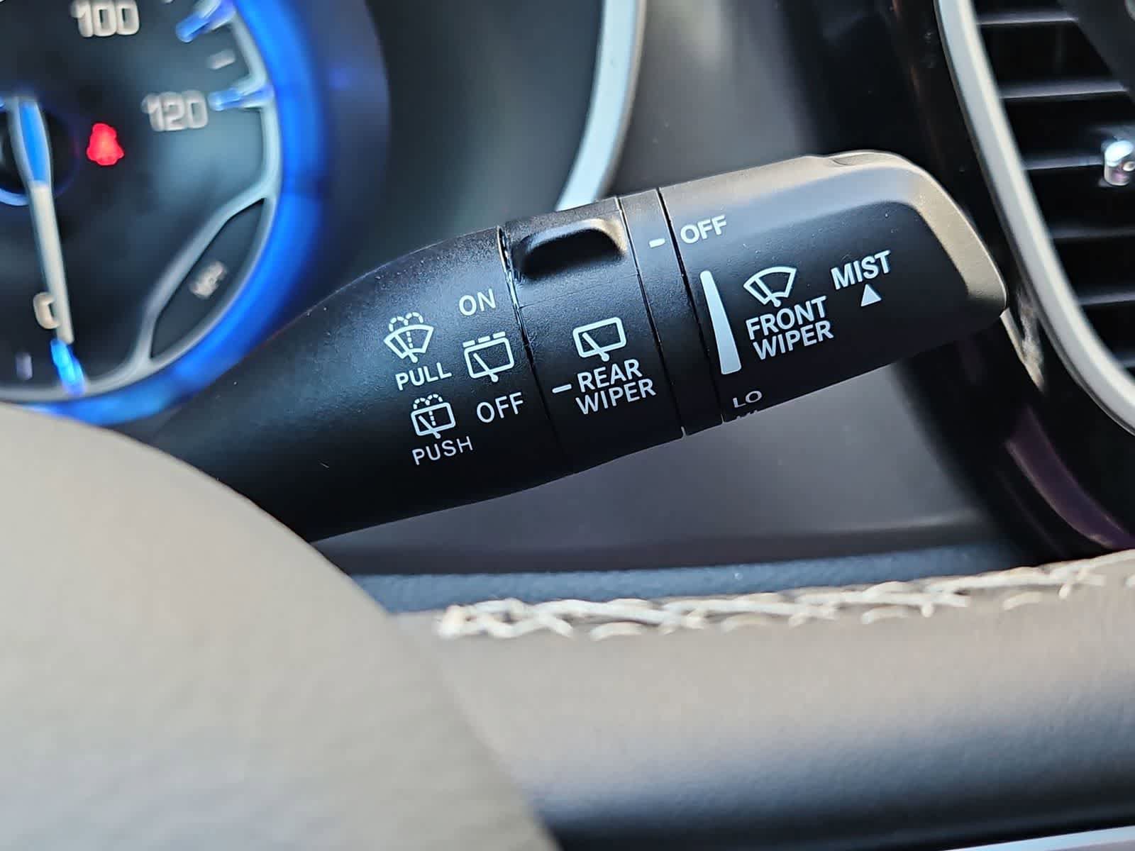New 2026 Chrysler Pacifica Select image 25