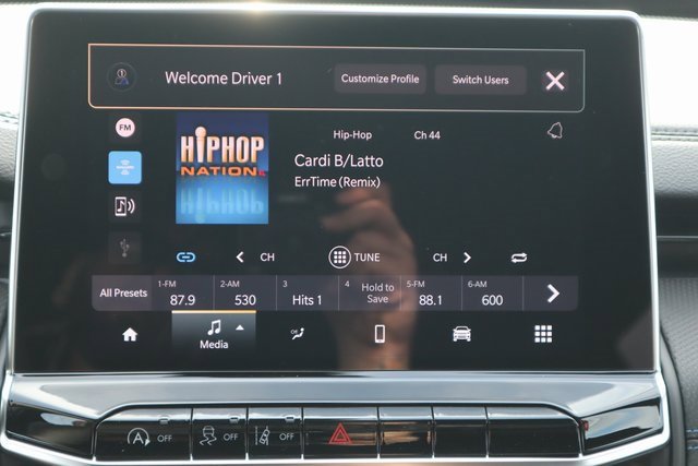 New 2026 Jeep Compass Latitude image 10