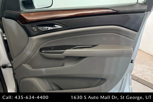 Used 2012 Cadillac SRX Luxury FWD image 23