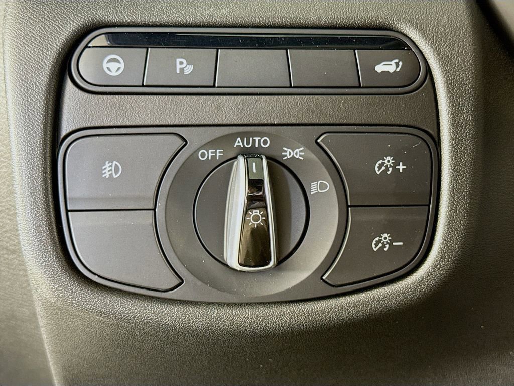Used 2023 INFINITI QX55 Luxe w/ Cargo Package AWD/4WD image 10