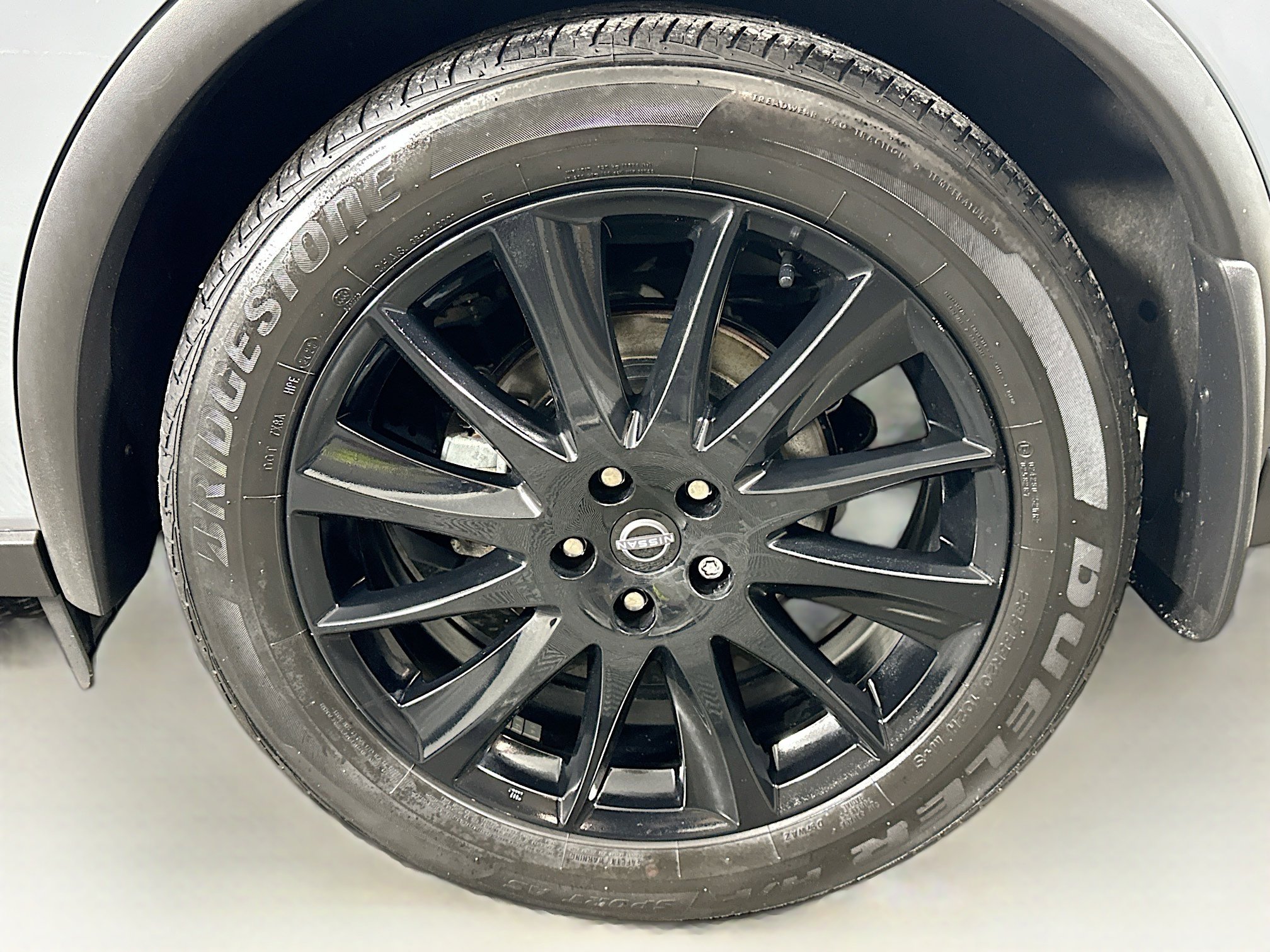 Used 2024 Nissan Murano SV w/ SV Midnight Edition Package image 11