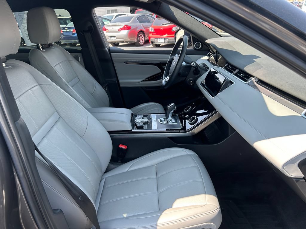 Used 2020 Land Rover Range Rover Evoque SE AWD/4WD image 36