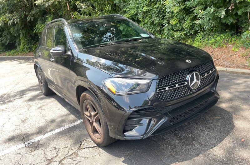 Certified 2025 Mercedes-Benz GLE 450 4MATIC image 11