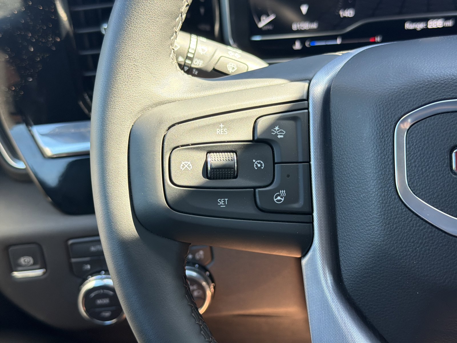 Used 2024 GMC Sierra 1500 Elevation AWD/4WD image 19