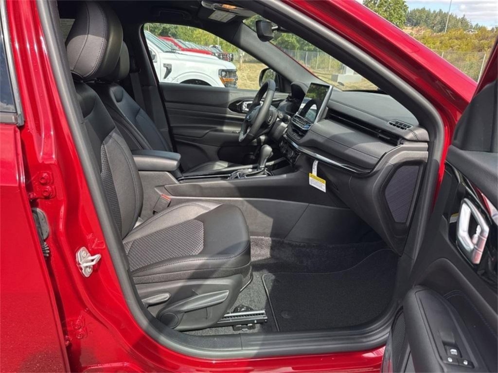 New 2025 Jeep Compass Latitude w/ Altitude Special Edition image 24