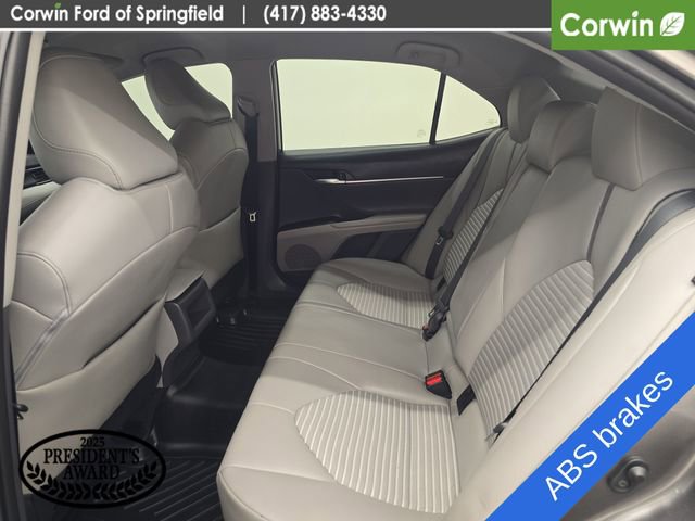 Used 2022 Toyota Camry SE image 15