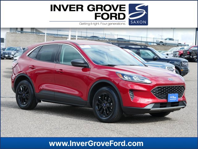 Certified 2022 Ford Escape SE w/ Cold Weather Package image 1