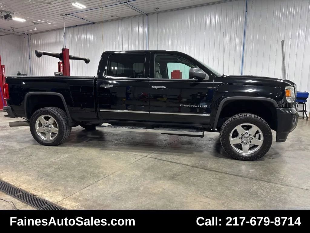 Used 2015 GMC Sierra 2500 Denali w/ Duramax Plus Package image 23