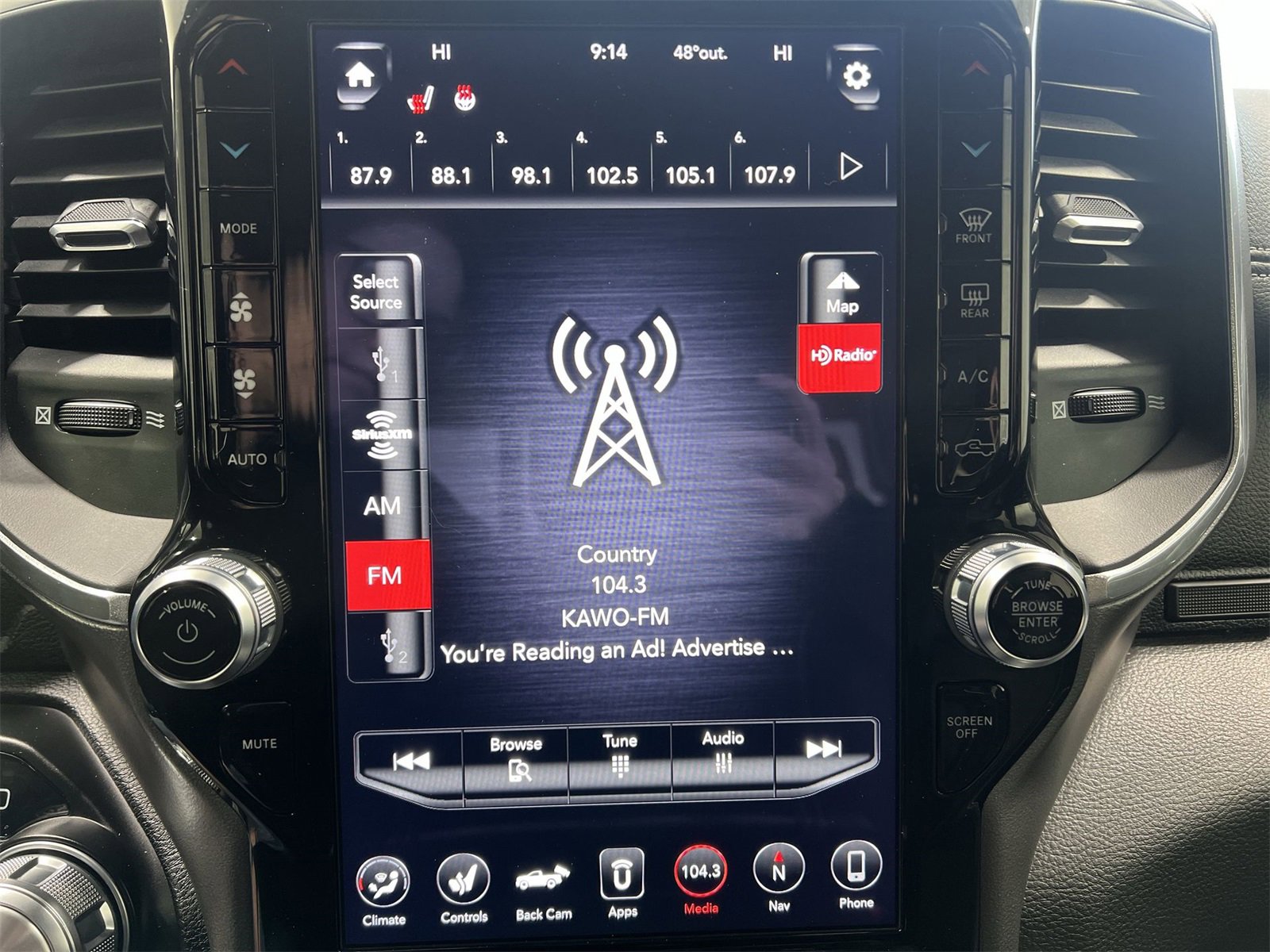 Used 2021 RAM 1500 Laramie w/ Sport Appearance Package image 16