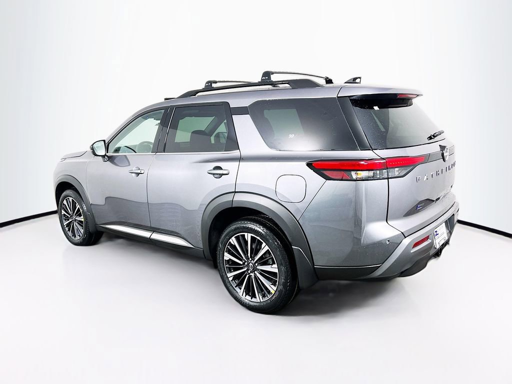 New 2026 Nissan Pathfinder Platinum image 5