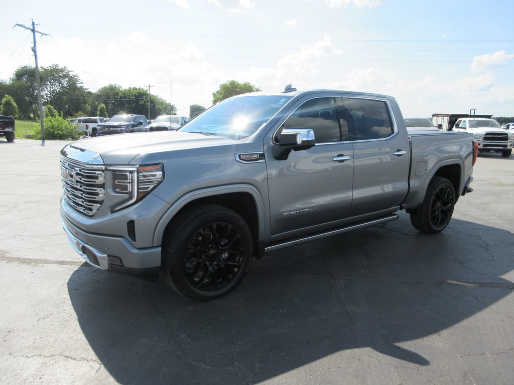 Certified 2023 GMC Sierra 1500 Denali w/ Denali Reserve Package AWD/4WD image 13