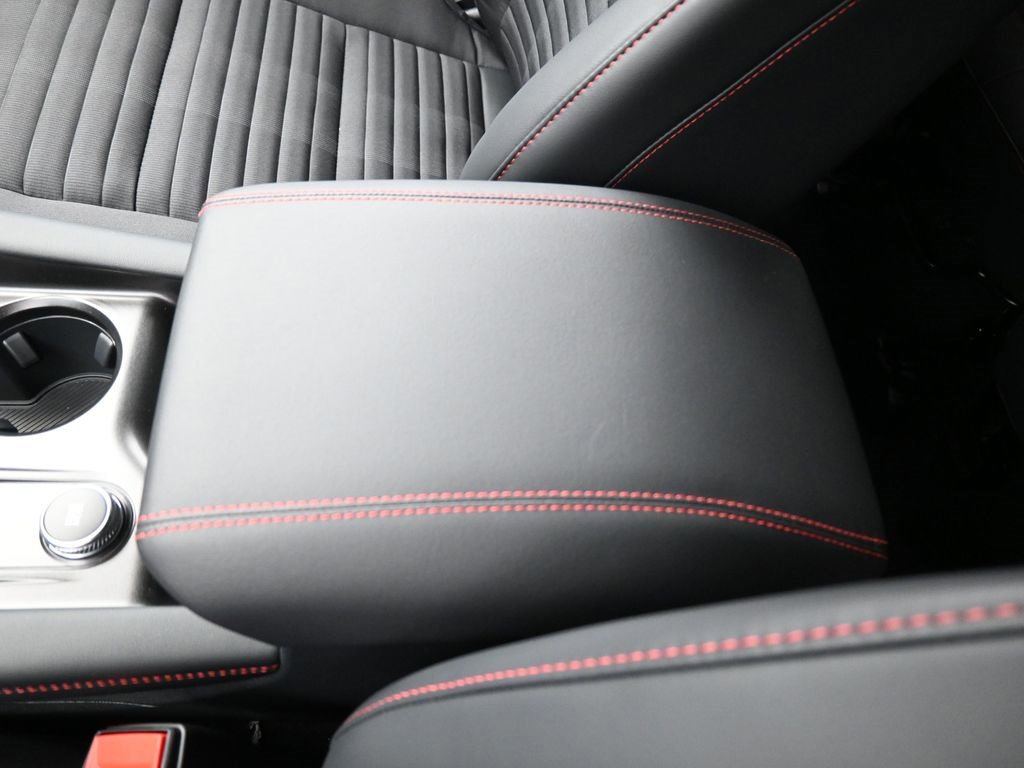 New 2026 Ford Explorer ST-Line w/ ST-Line Street Pack image 17