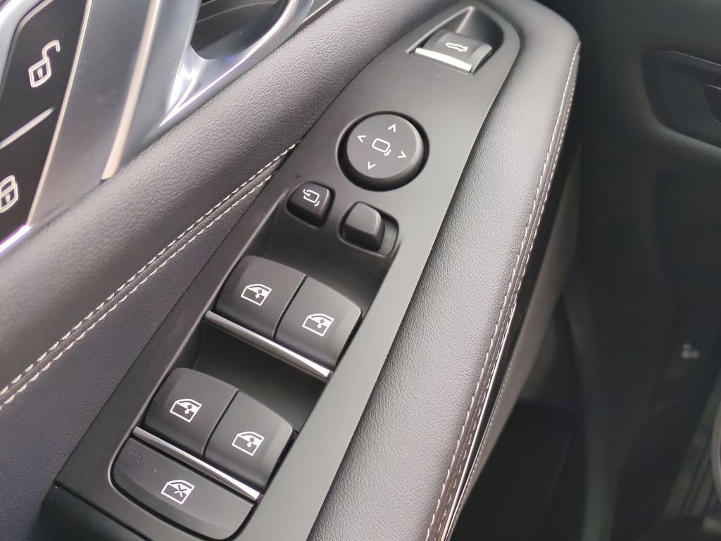 New 2026 BMW X5 sDrive40i w/ M Sport Package image 25