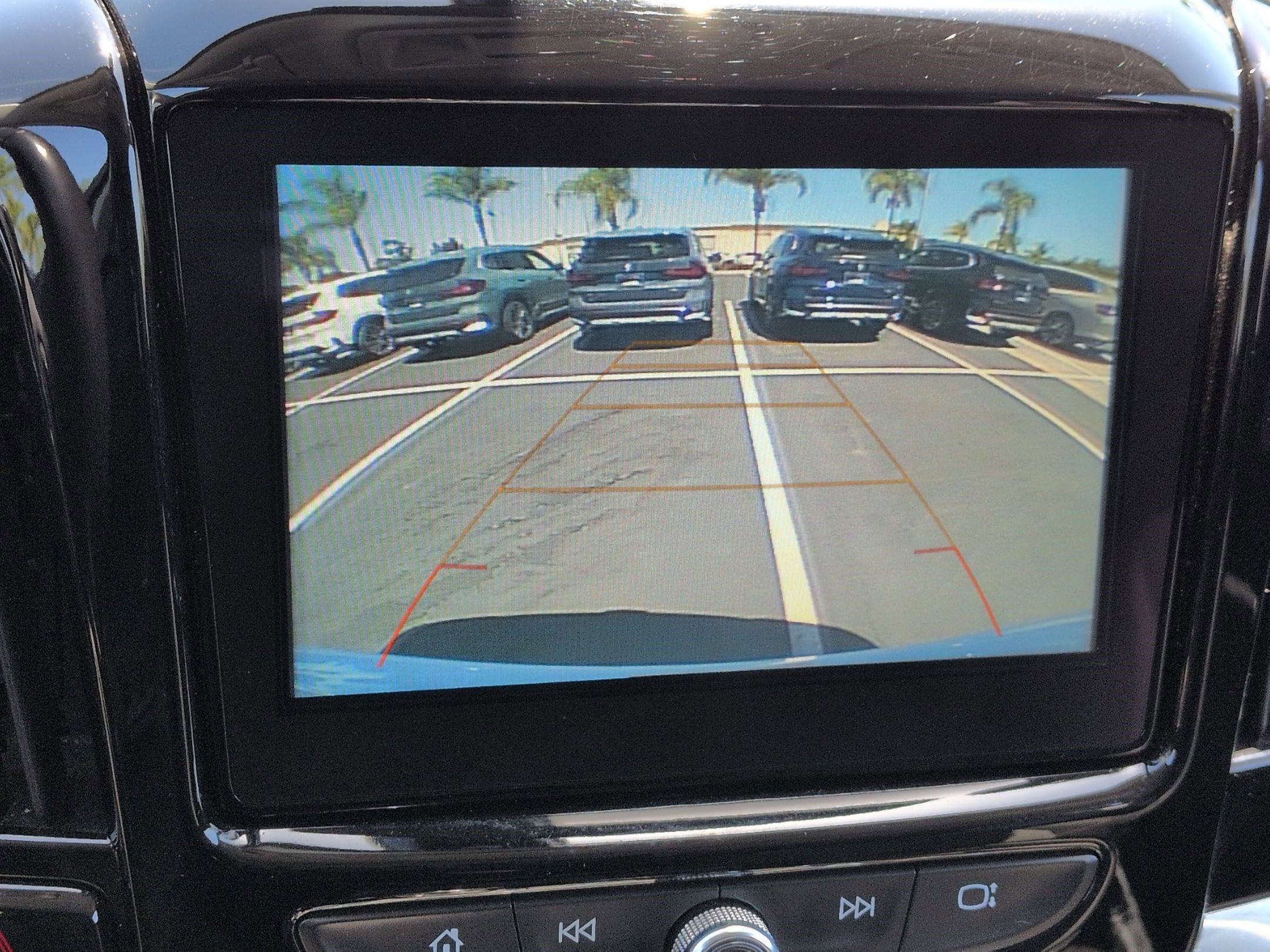 Used 2019 Chevrolet Traverse LT AWD/4WD image 24