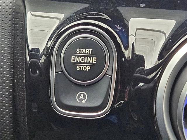 Used 2025 Mercedes-Benz CLA 250 4MATIC image 14