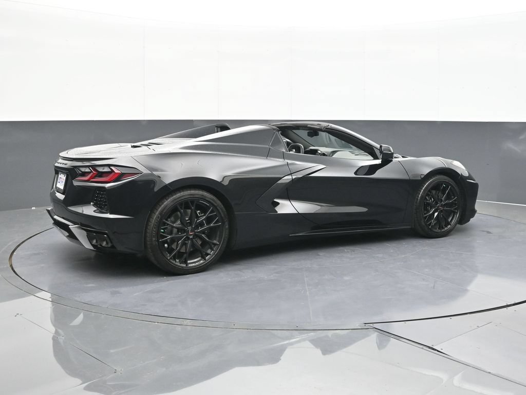 Used 2023 Chevrolet Corvette Stingray Premium Conv w/ Battery Protection Package RWD image 9