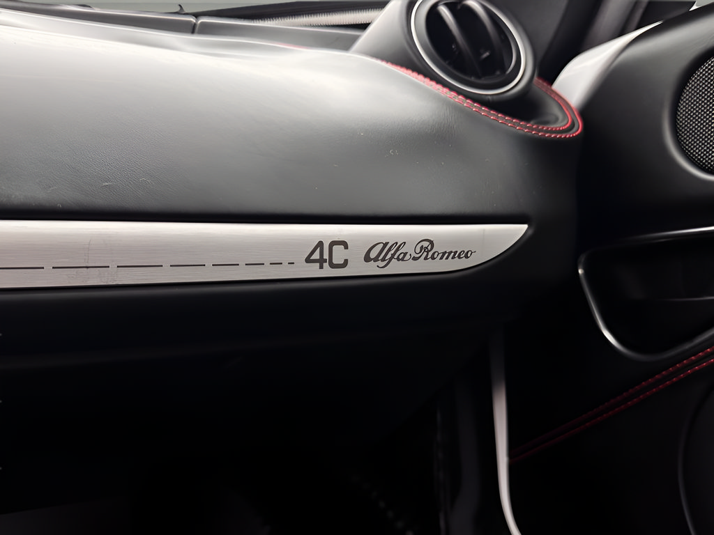 Used 2015 Alfa Romeo 4C Spider w/ Spider Track Package RWD image 21