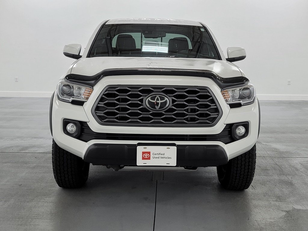 Certified 2023 Toyota Tacoma TRD Off-Road AWD/4WD image 3