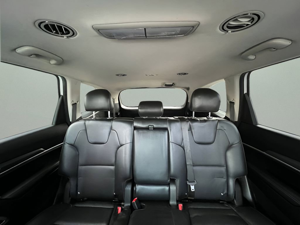Used 2022 Kia Telluride LX image 16