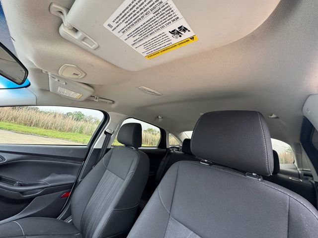 Used 2017 Ford Focus S image 27