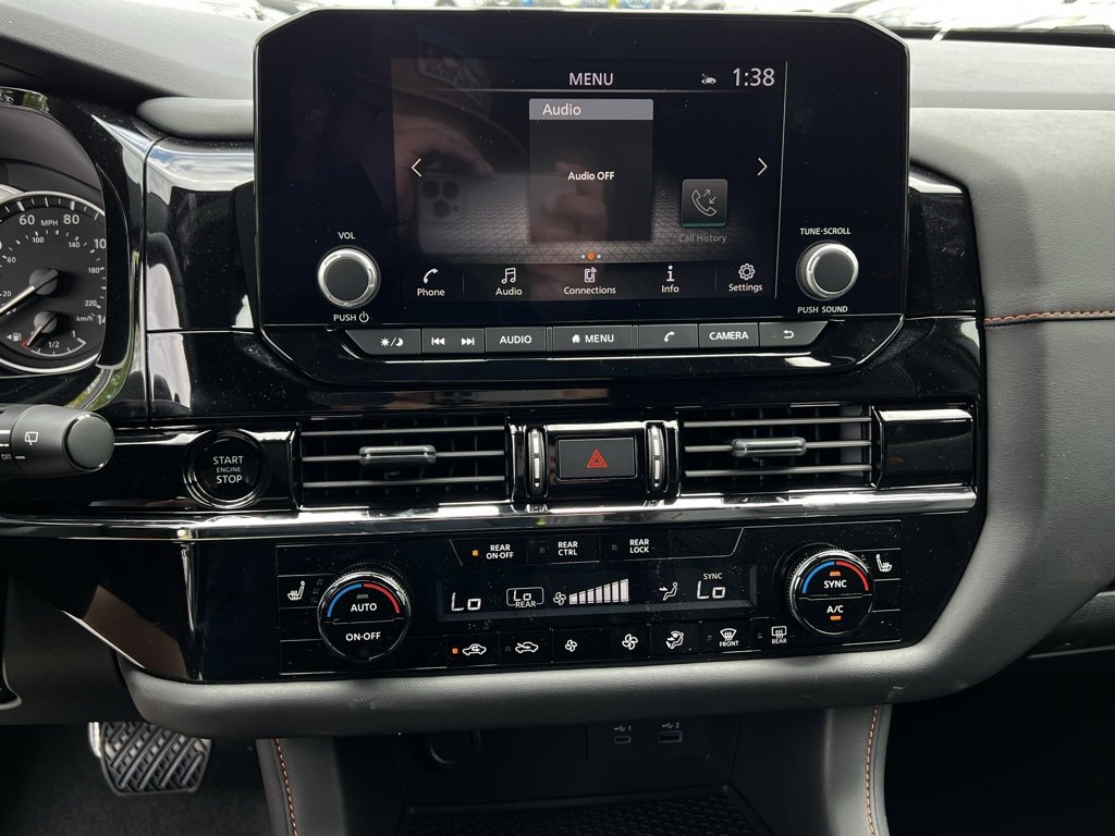 New 2025 Nissan Pathfinder Rock Creek image 6