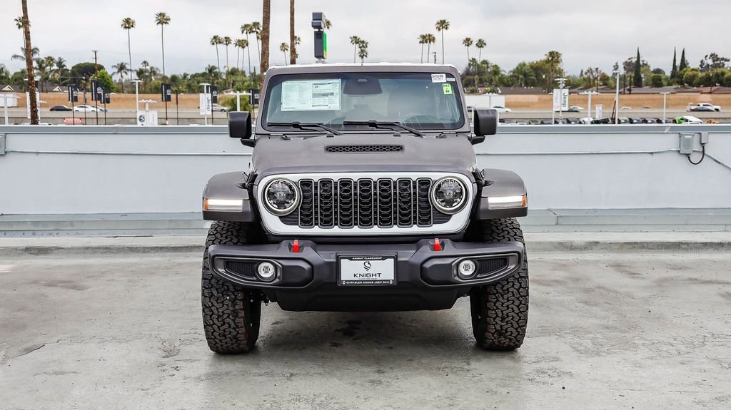 New 2026 Jeep Wrangler Unlimited Rubicon w/ Whitecap Package AWD/4WD image 3