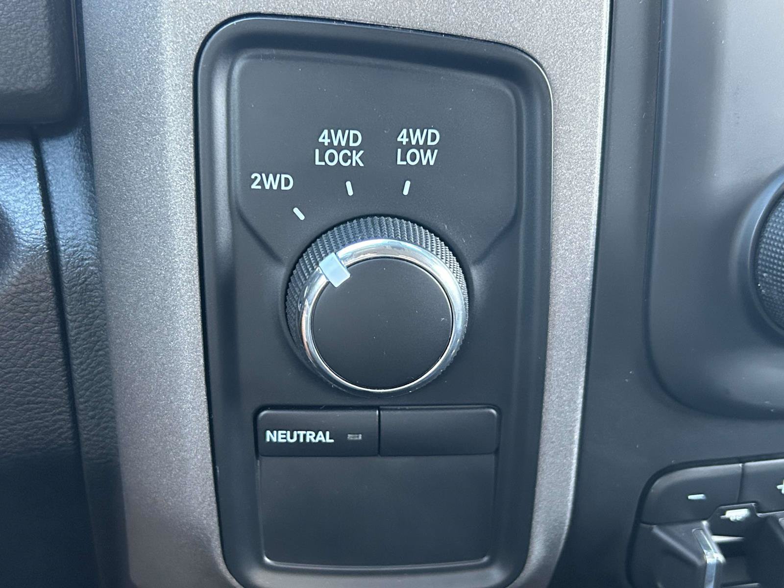 Used 2014 RAM 1500 Express AWD/4WD image 22