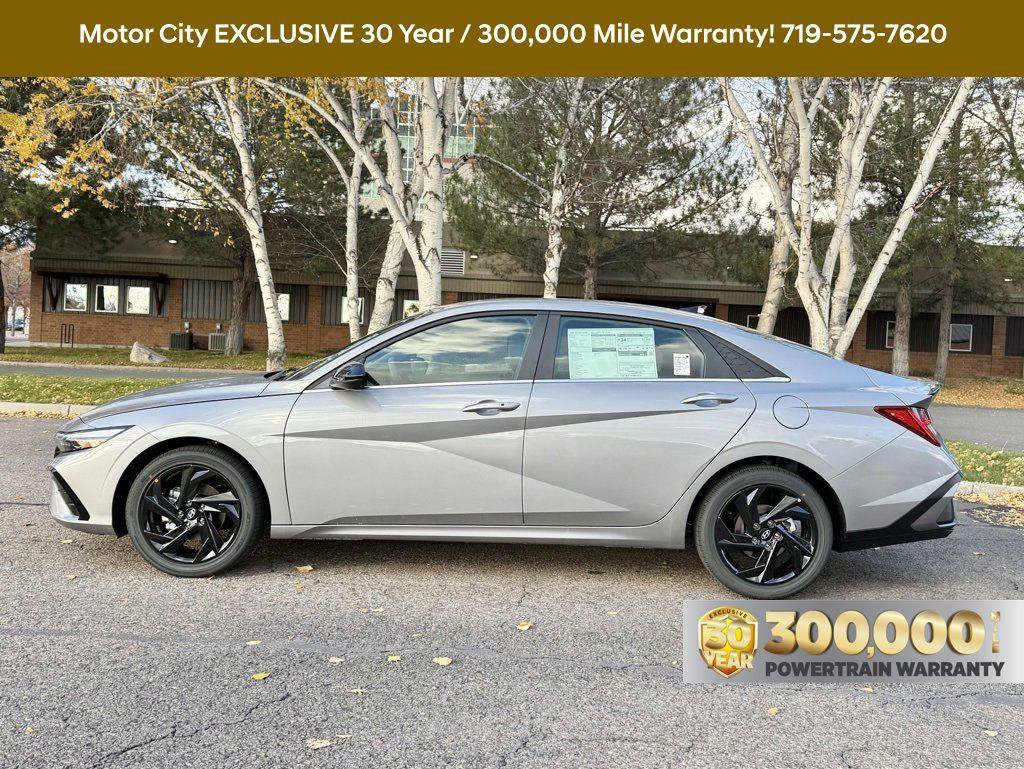 New 2026 Hyundai Elantra Sport FWD image 6