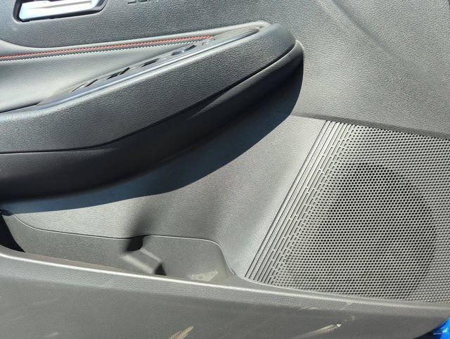 New 2026 Nissan Sentra SR w/ Floor Mat Package FWD image 27