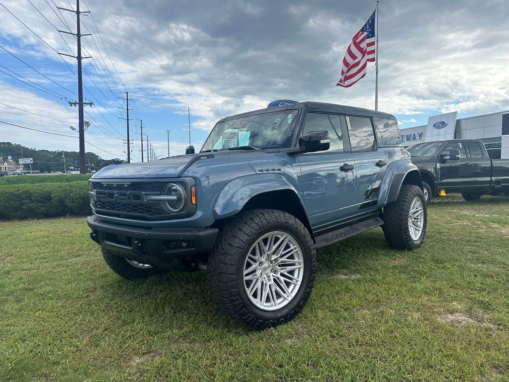New 2025 Ford Bronco Raptor image 3