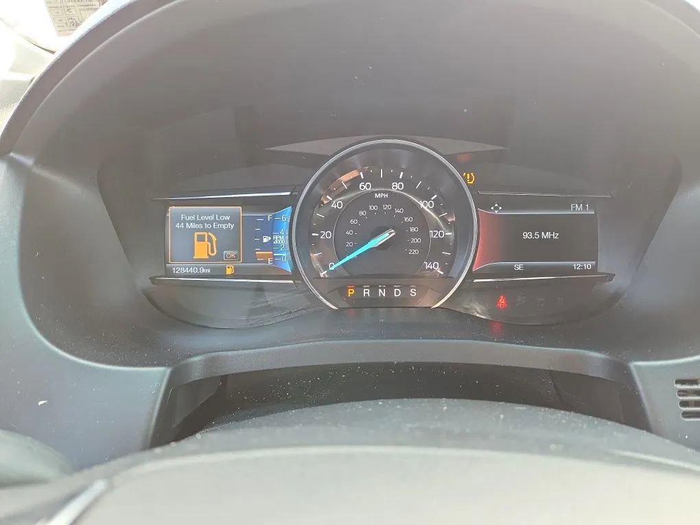 Used 2016 Ford Explorer Limited w/ Equipment Group 301A AWD/4WD image 11