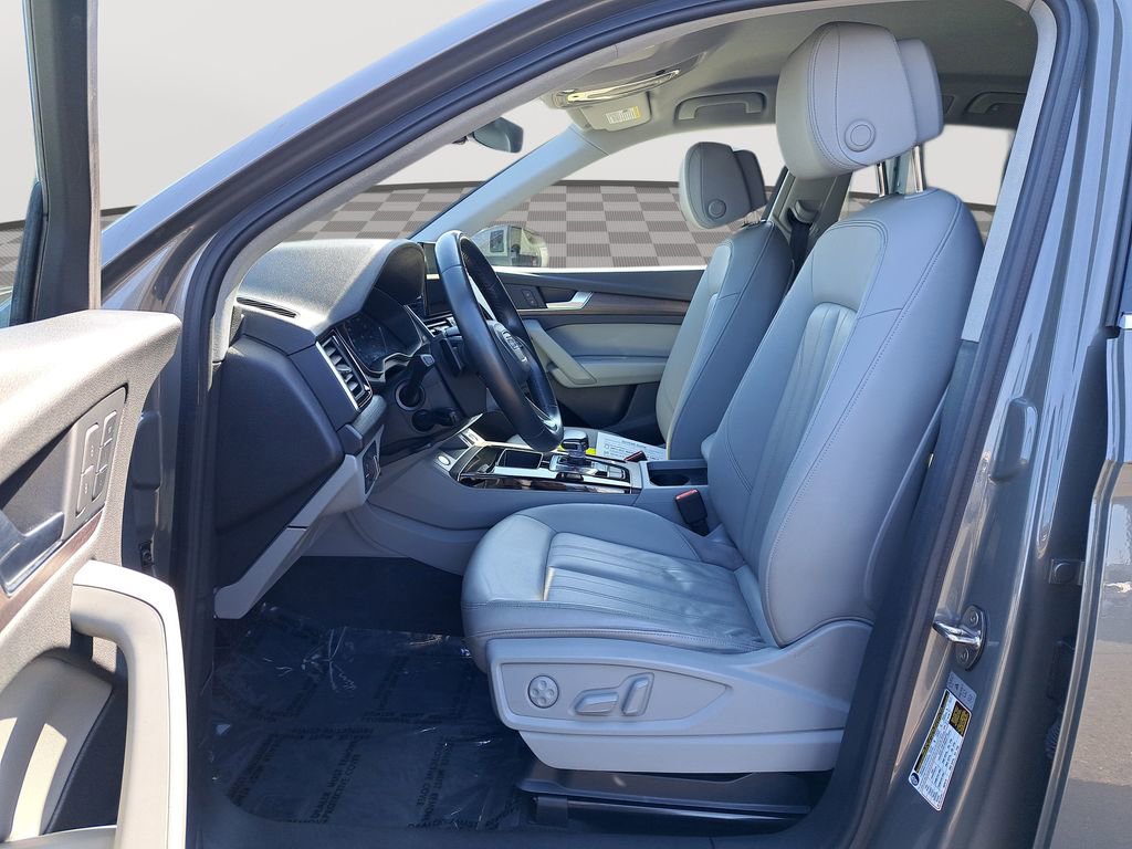 Used 2023 Audi Q5 2.0T Premium image 12