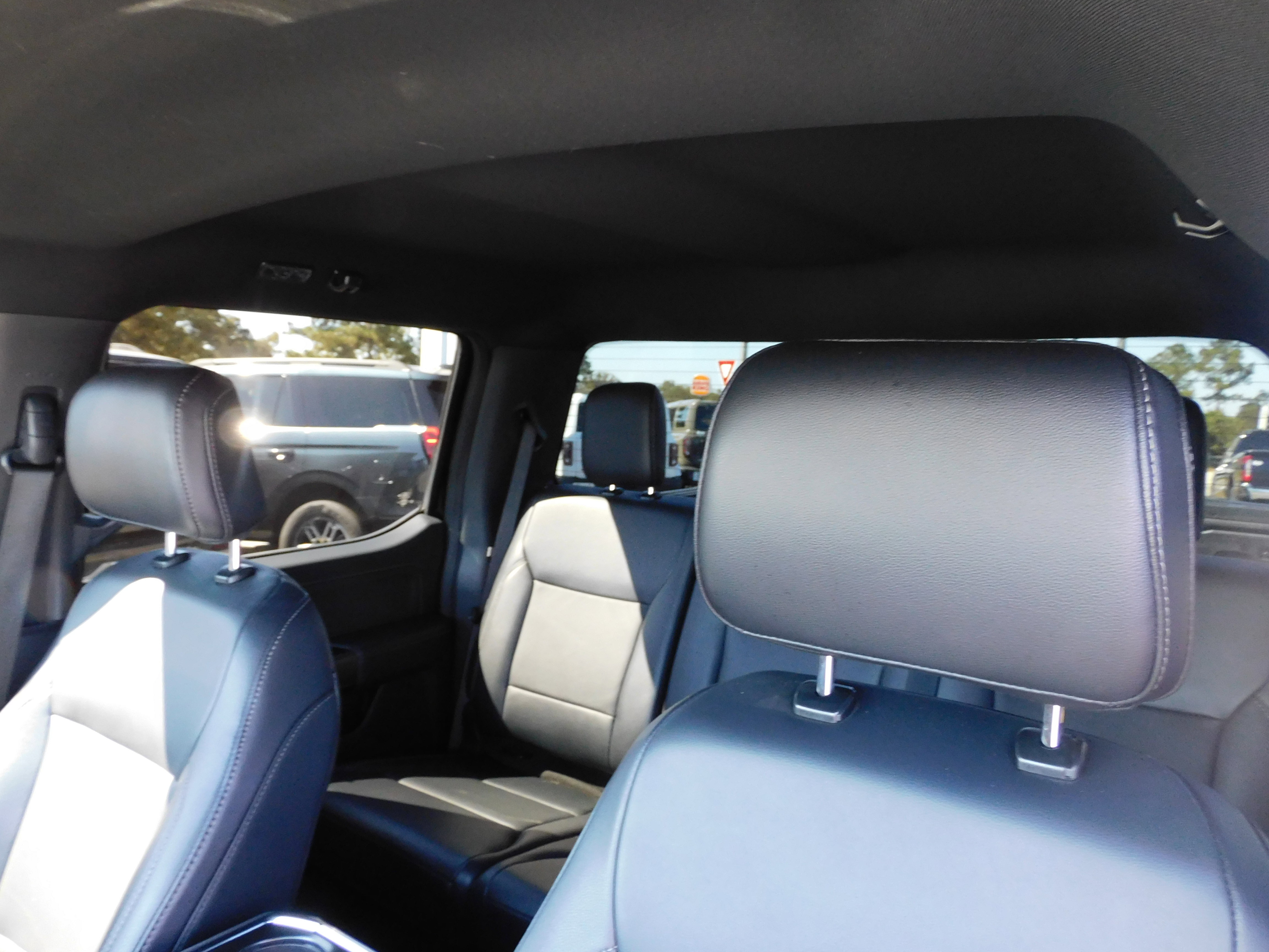 Used 2023 Ford F150 XLT w/ Equipment Group 302A High image 12