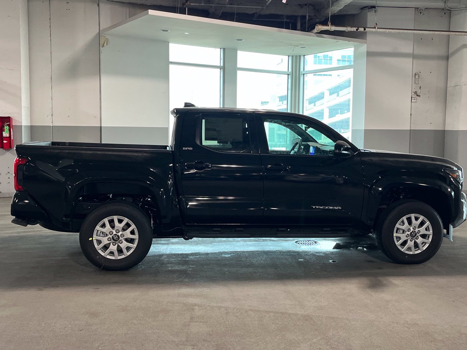 New 2026 Toyota Tacoma SR5 AWD/4WD image 11
