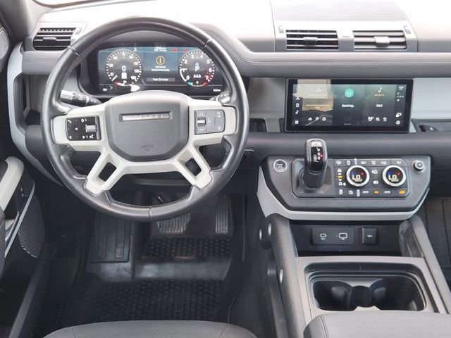 Used 2020 Land Rover Defender 110 SE image 21