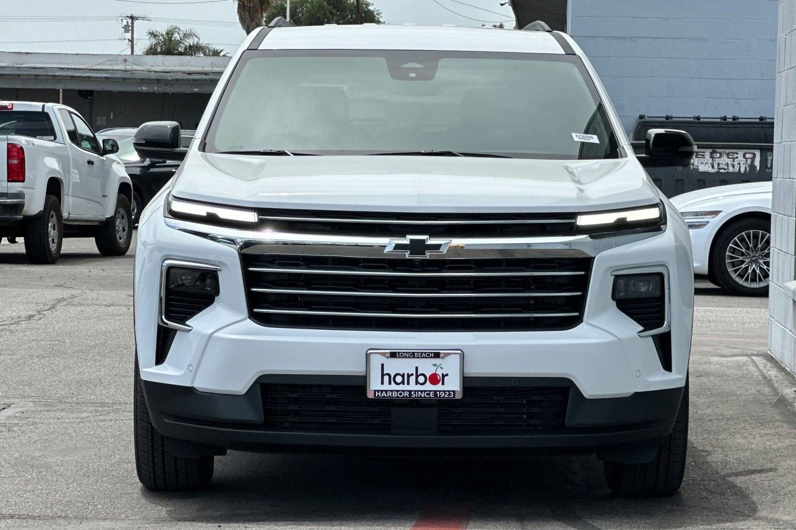 New 2025 Chevrolet Traverse LT w/ Enhanced Driving Package FWD image 9