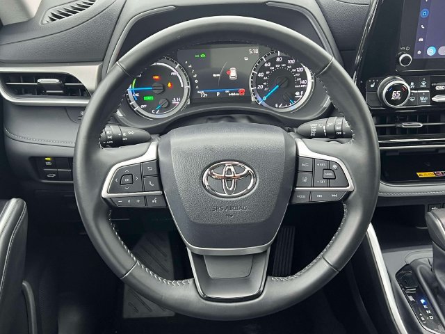 Used 2026 Toyota Highlander XLE AWD/4WD image 17