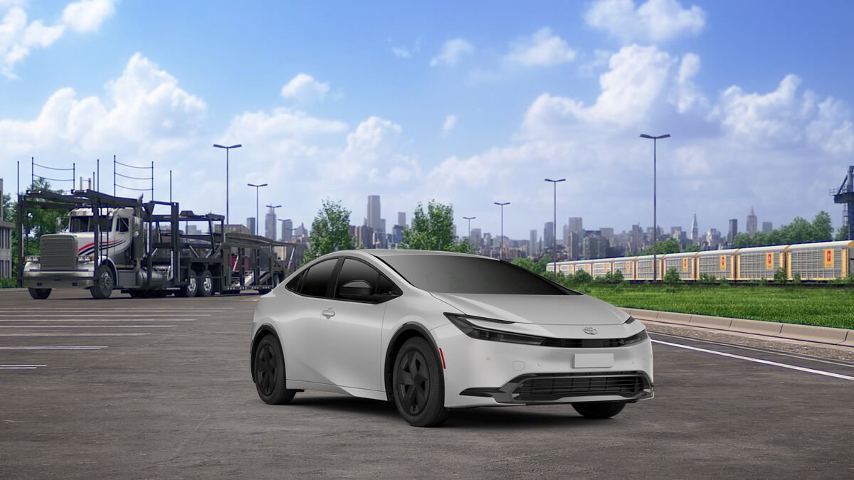 New 2026 Toyota Prius LE image 15