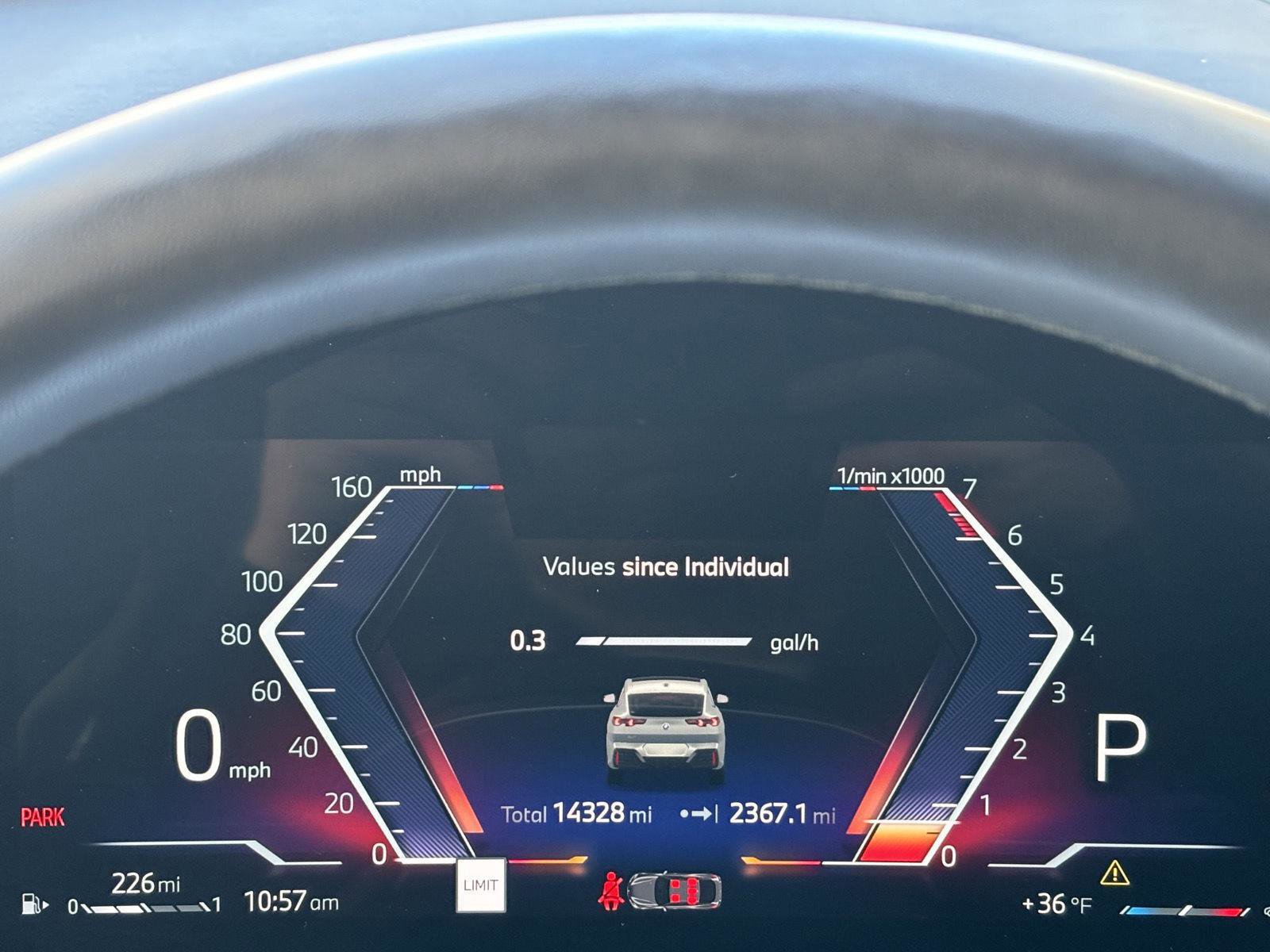 Used 2025 BMW X2 xDrive28i image 10