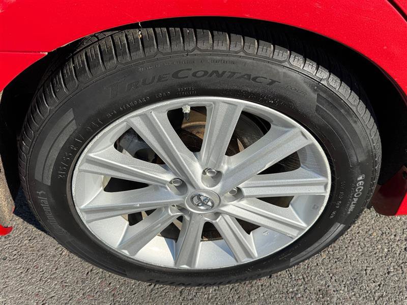 Used 2012 Toyota Camry XLE image 22