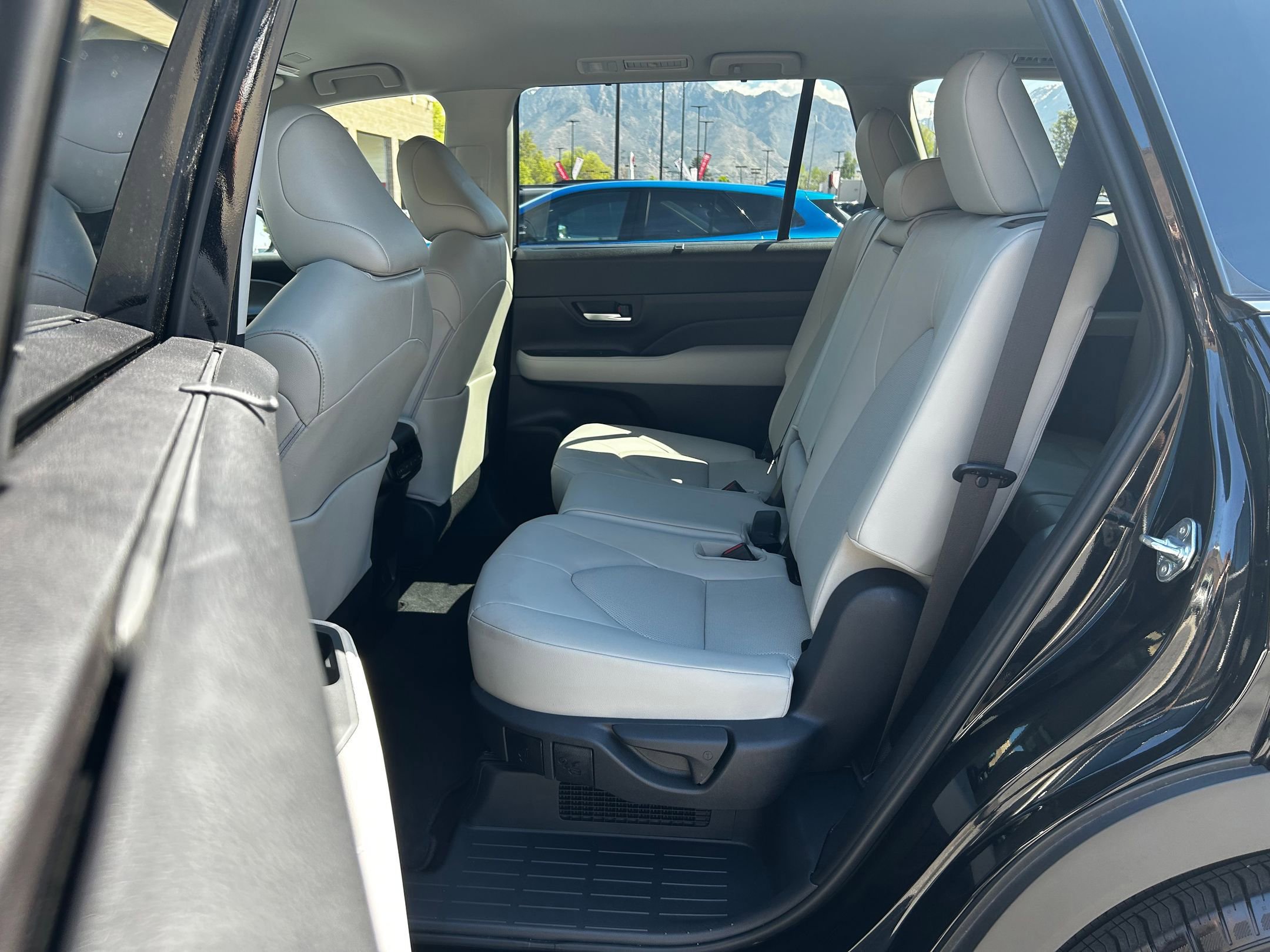 Certified 2026 Toyota Grand Highlander XLE image 25