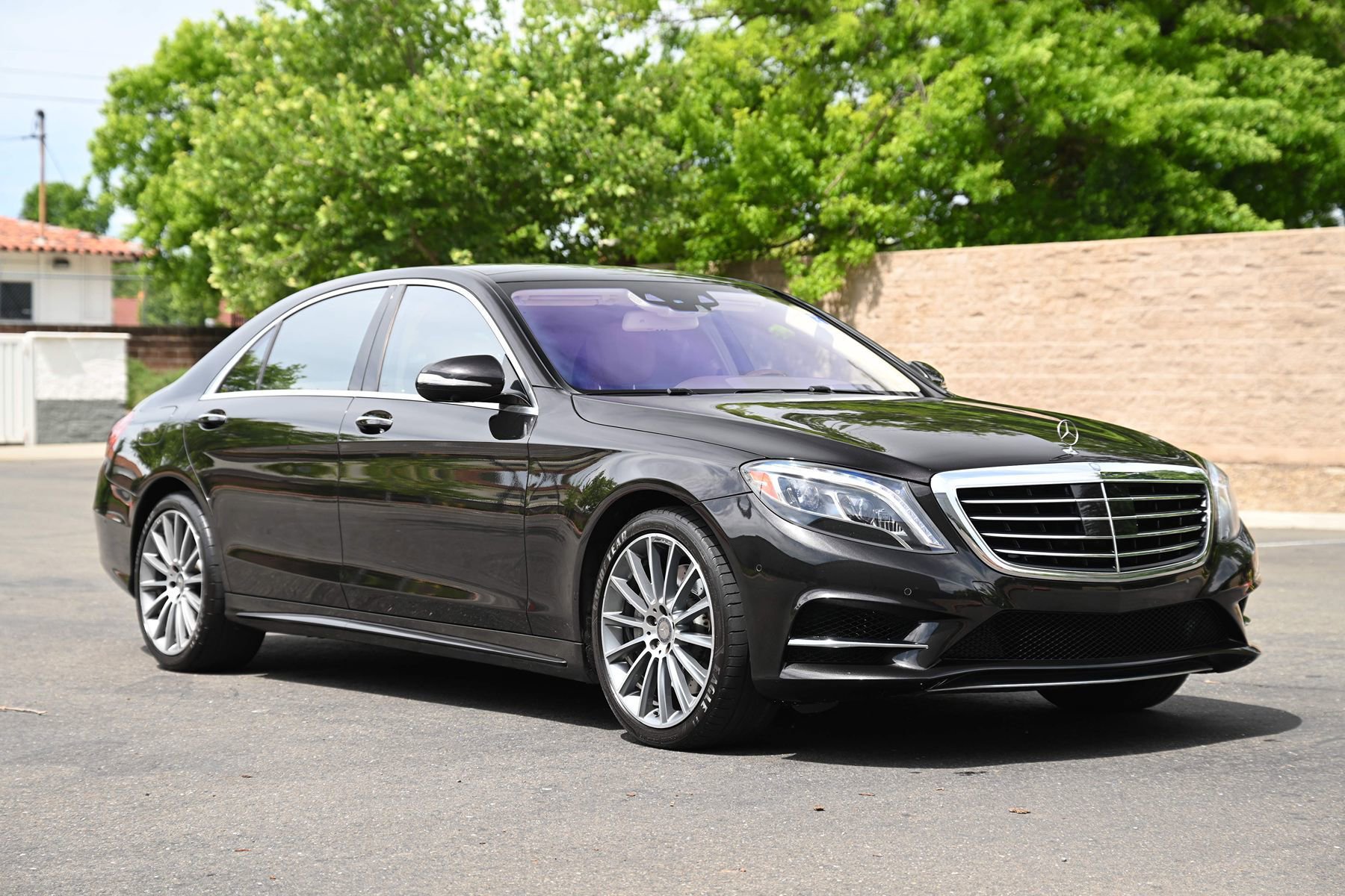 Used 2015 Mercedes-Benz S 550 4MATIC Sedan image 1