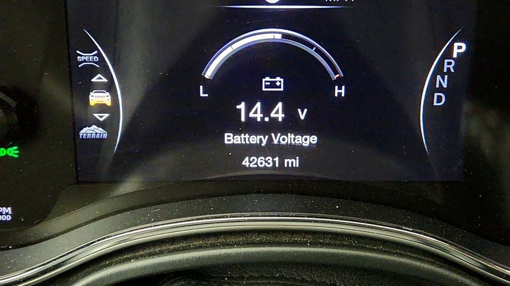 Used 2020 Jeep Grand Cherokee Overland image 16