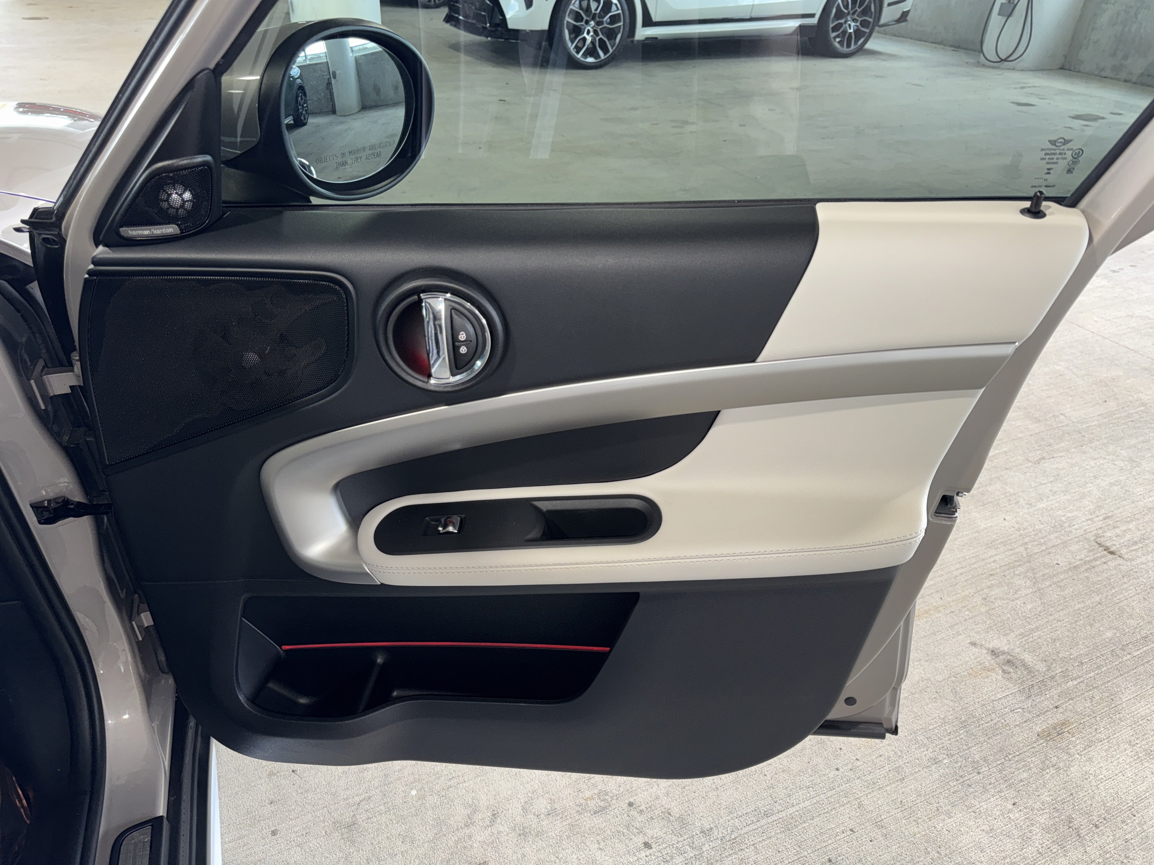 Used 2024 MINI Cooper Countryman S FWD image 9