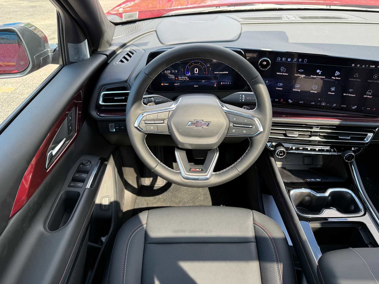 New 2026 Chevrolet Traverse Z71 w/ Driver Confidence Package image 9