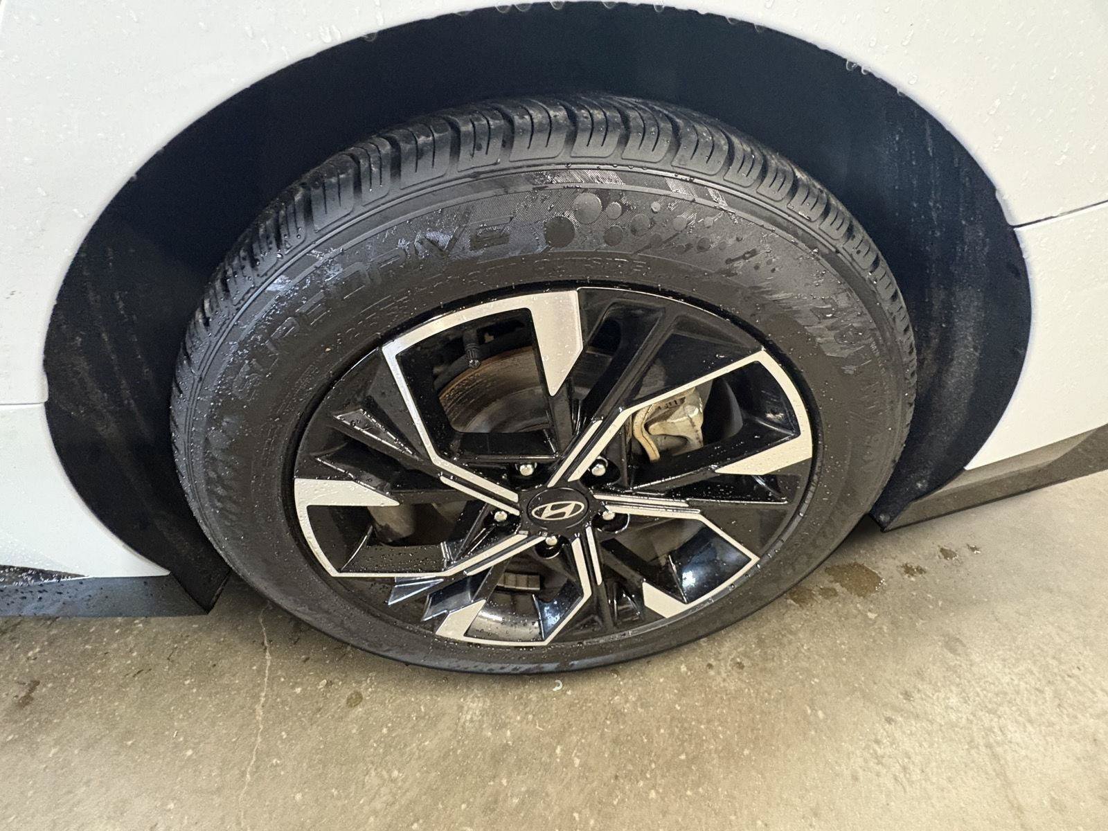 Used 2025 Hyundai Sonata SEL FWD image 12