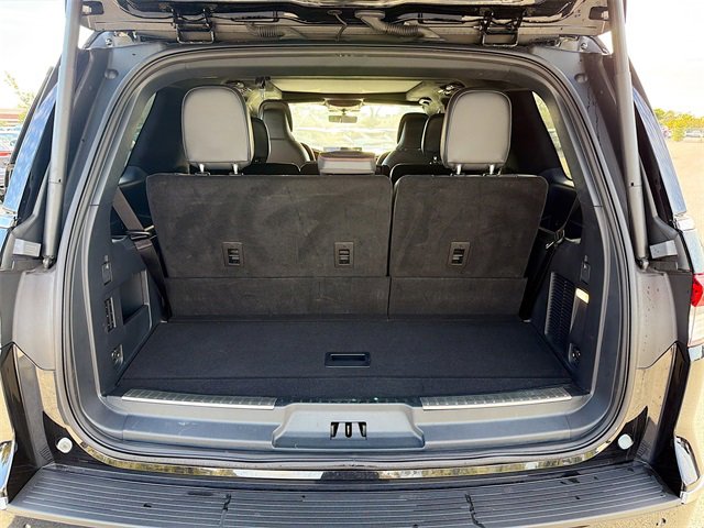 Used 2024 Lincoln Navigator Black Label image 12